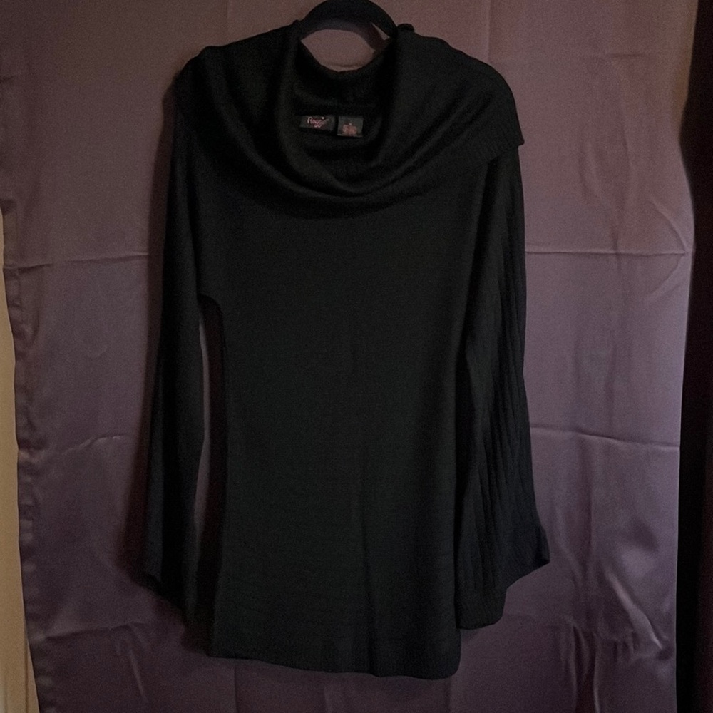 Black Sweater Ribbed Cowl